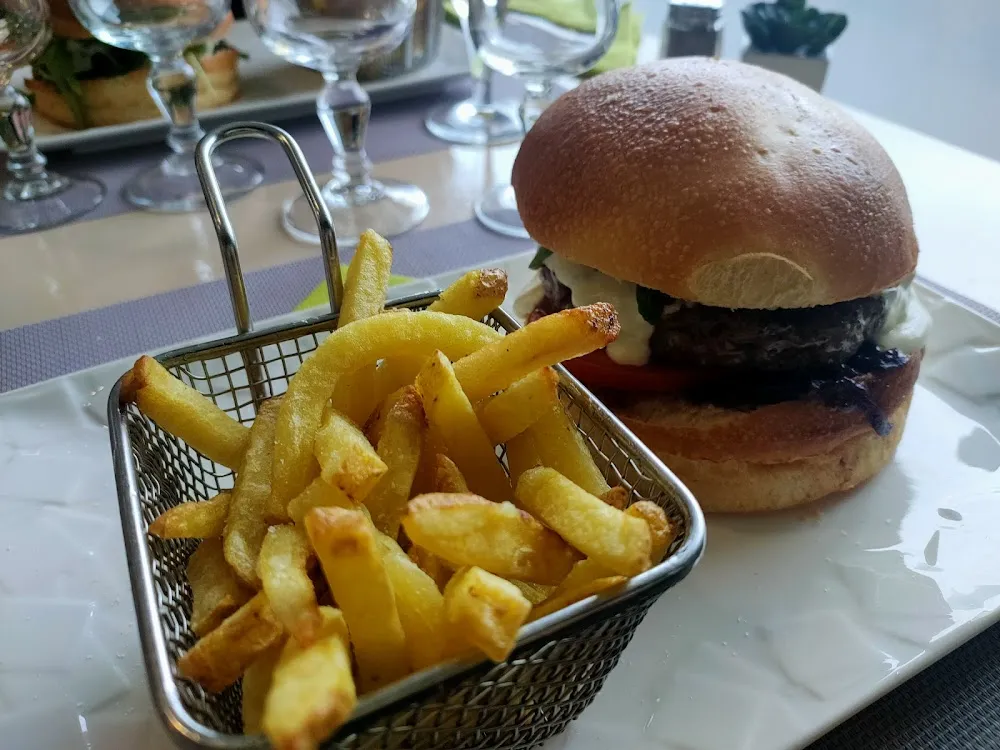 Burger À la Crème de St Nectaire